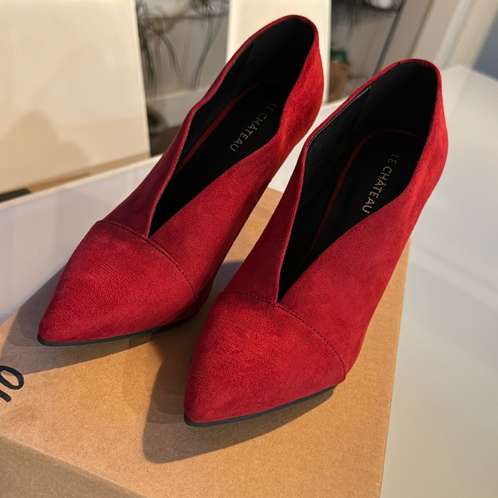 Le Chateau heels - size EU 37